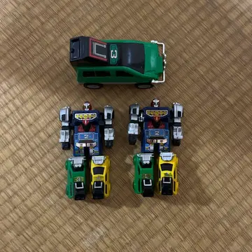 격주전대 카레인저 로봇 완구 세트