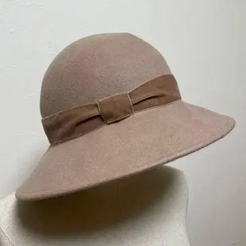 베이지 울 펠트 햇 리본 포함
