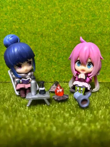 유루캠 가챠가챠 A상 피규어 2체 세트