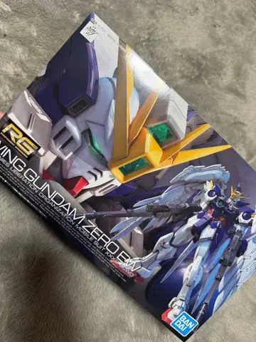 RG 윙건담 제로 EW 미조립