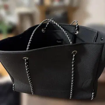 Artemis 다이애나 블랙 토트백