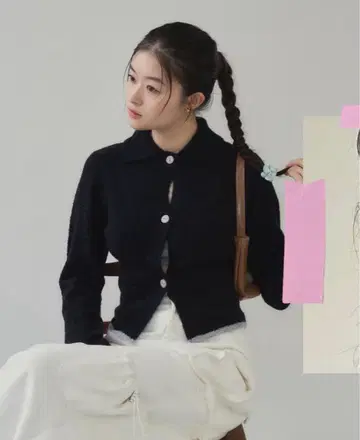 GIUNON 헴 컬러 폴로 니트 블랙