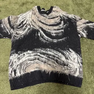 ZARA XL 추상 무늬 니트 스웨터