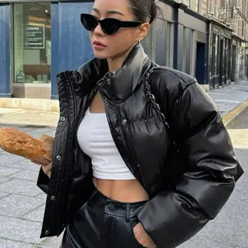 shein 블랙 가죽 다운 숏 기장 M 사이즈 dazy