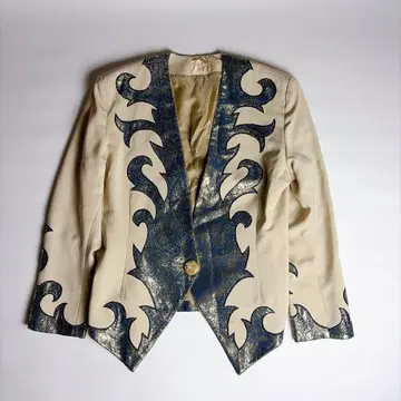 의상 극단 아이보리와 파랑의 장식 테일러드 자켓 레어