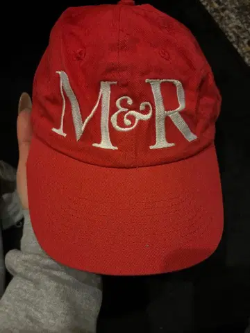 M&R 자수 빨간색 캡 KC제 y2k