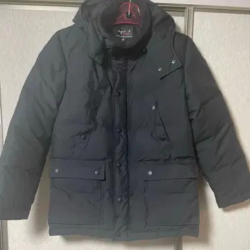 Agnes b. 후드 부착 다운 자켓 블랙