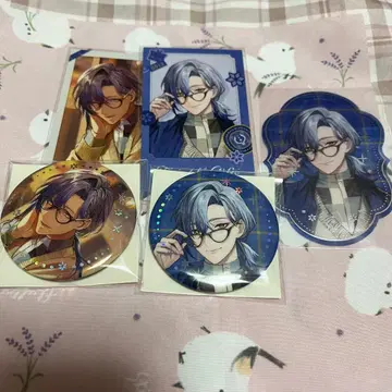 니지산지 Twinkle gifts 윈터 데이트 밀란 캔뱃지