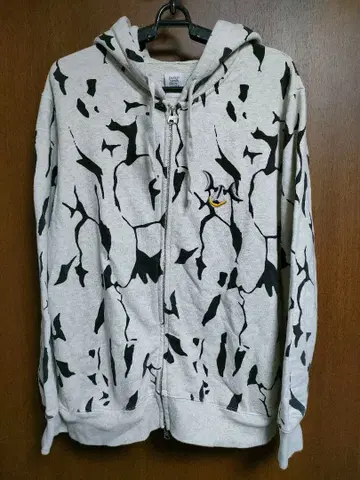 그라니프 graniph 후드티 엘레킹 울트라맨 M 더블 지퍼