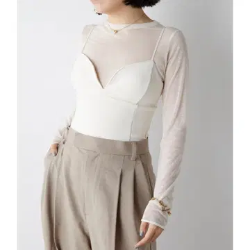 새상품 24SS 윔 가젯 종이상자 코르셋 화이트