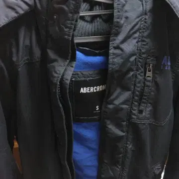 아바클로 Abercrombie&Fitch 나일론 자켓
