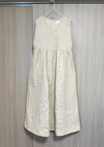 merry jenny 튤립 퀼팅 오버롤 스커트