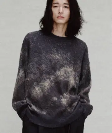 모헤어 블렌드 자카드 섀기 니트