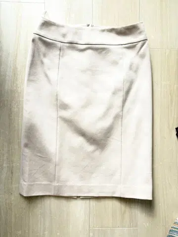 PINKY&DIANNE 베이지 타이트 스커트