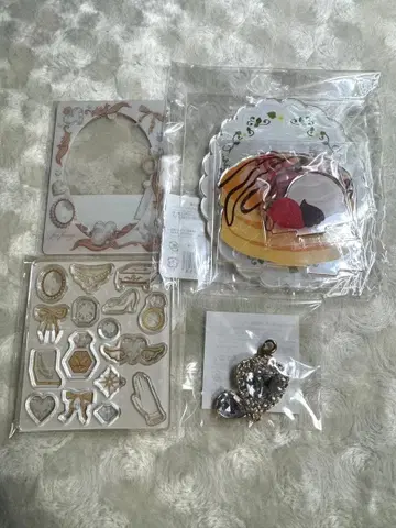 후쿠야 캐릭터 복권 ONLINE 화이트 계열 4종 세트