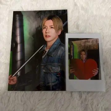 RESISTANCE VERSUS 브로마이드 폴라로이드 무라세 후미노리