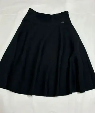 FOXEY 블랙 플레어 스커트