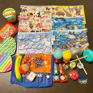 완구 묶음 판매 캡슐 토이 호빵맨 퍼즐 토마스 완구 세트