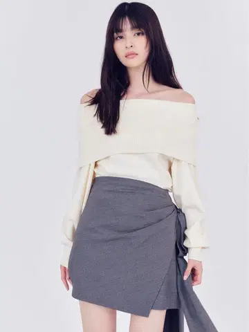 FRAYID 와이드 칼라 오프숄더 풀오버 WHT