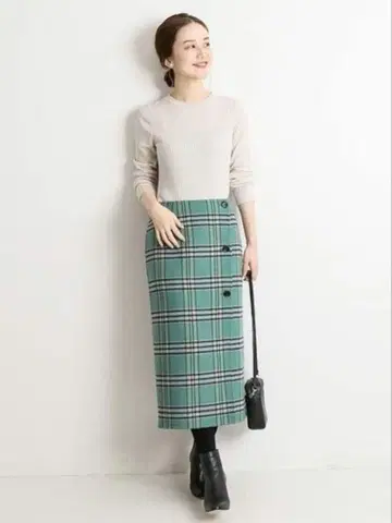 IENA 이에나 W 페이스 미드 카프 스커트 그린