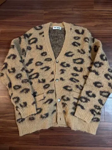 레오파드 무늬 가디건