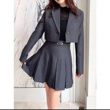 RESEXXY 플리츠 미니 스커트