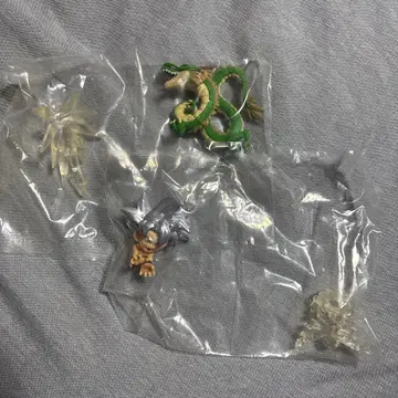 드래곤볼 초전사 피규어 5 무의식의 극의 손오공 신룡