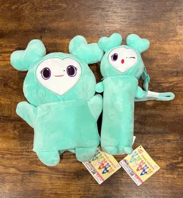 gigo TWICE LOVELYS 퍼펫, 파우치 세트