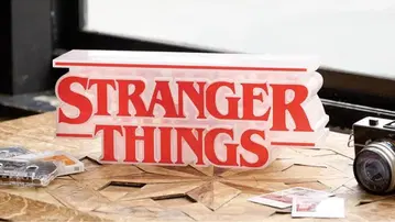 제일복권 기묘한 이야기 리버서블 로고 피규어 A상