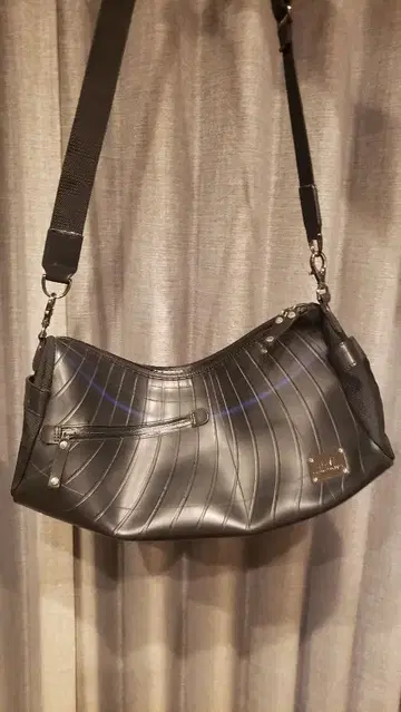 SEAL 씰 2way 숄더백 블랙