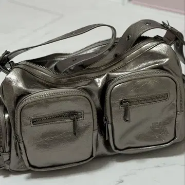 [새상품급] JEANASIS 4포켓 원숄더백 메탈릭 그레이 Y2K