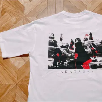 택 포함 새상품 NARUTO 아카츠키 티셔츠 화이트