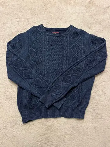blue blue 케이블 니트 스웨터