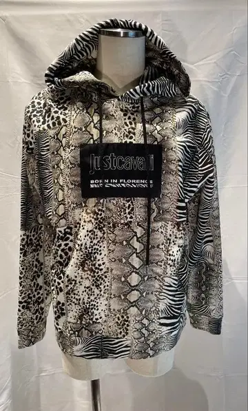 이탈리아제 브랜드 Just Cavalli 애니멀 무늬 후드 부착 후드티
