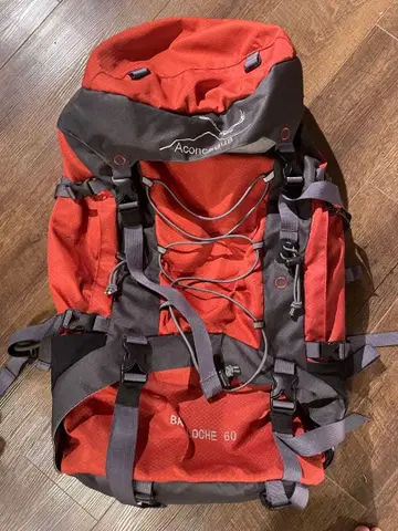 Aconature Baroche 60 백팩