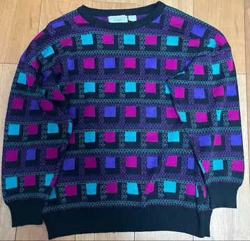 빅토리아 존스 90s 긴팔 니트