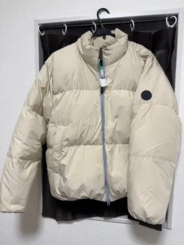 Evisen 다운 자켓