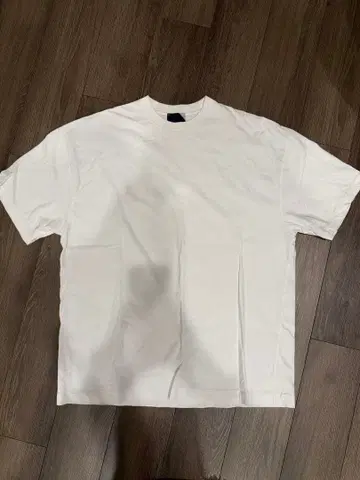 ATON 화이트 T셔츠 L 사이즈