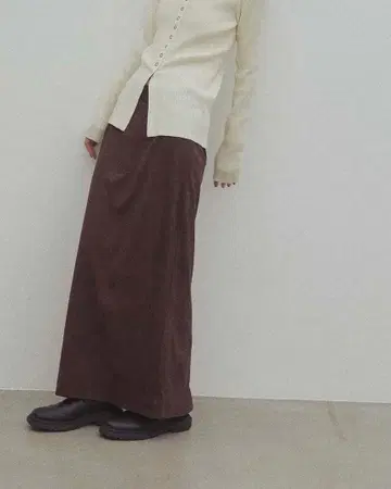 dium. Suede Long Skirt M 사이즈