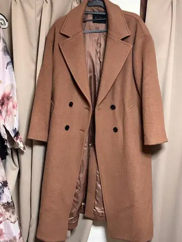 어반 리서치 롱 울 코트