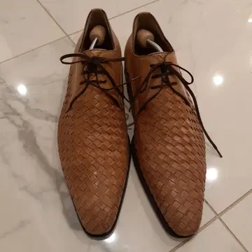 MAGNANNI 꼬임 가죽 드레스 슈즈 42