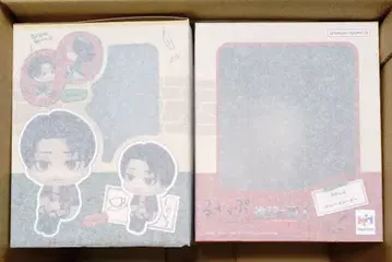 진격의 거인 룩업 엘렌과 리바이 2세트 미개봉 새상품 피규어