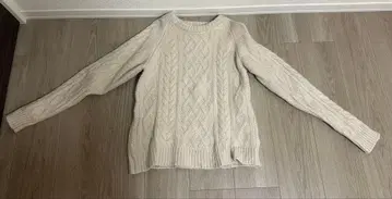 어반 리서치 도어스 로우 게이지 아란 패턴 풀오버