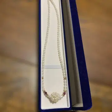 펄과 루비의 엘레강트 목걸이