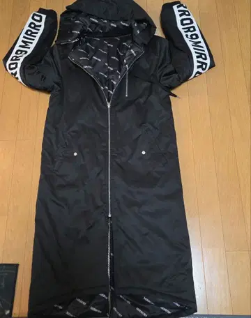 미러나인, 리버서블 롱 코트 S