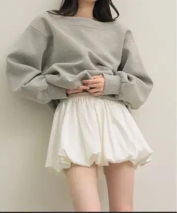 새틴 벌룬 미니 스커트 화이트 M