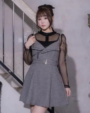 pium 도트 튤 도리 시어 탑 블랙