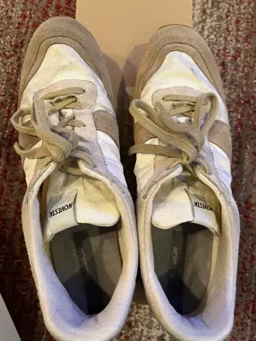 NOVESTA 스니커즈 화이트/베이지