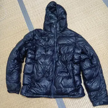 mont-bell 후드 부착 다운 자켓 블랙