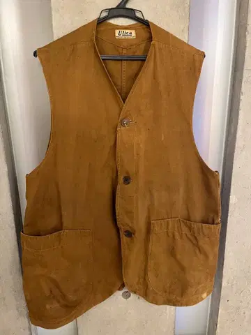 Utica 30s 헌팅 베스트